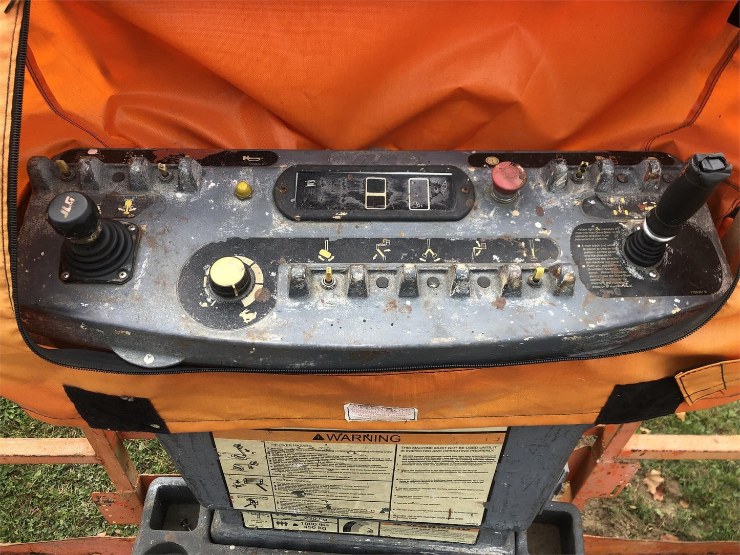 JLG 400S