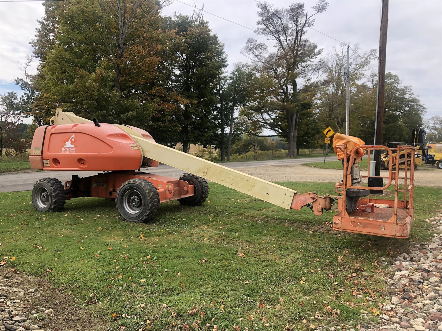 JLG 400S