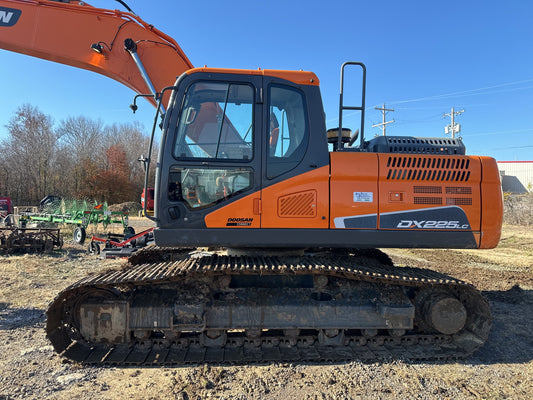 2020 Doosan DX225LC-5