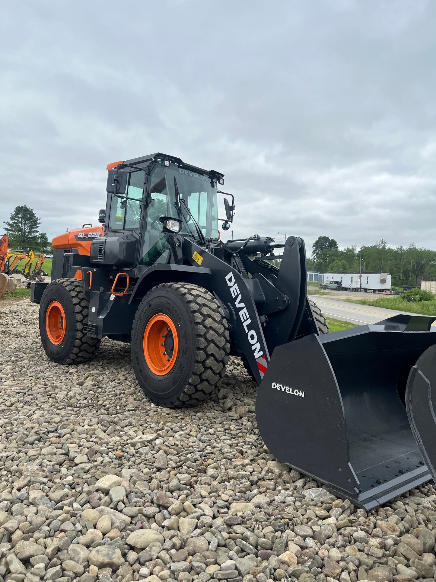 2025 DEVELON DL220-7 Wheel Loader: New