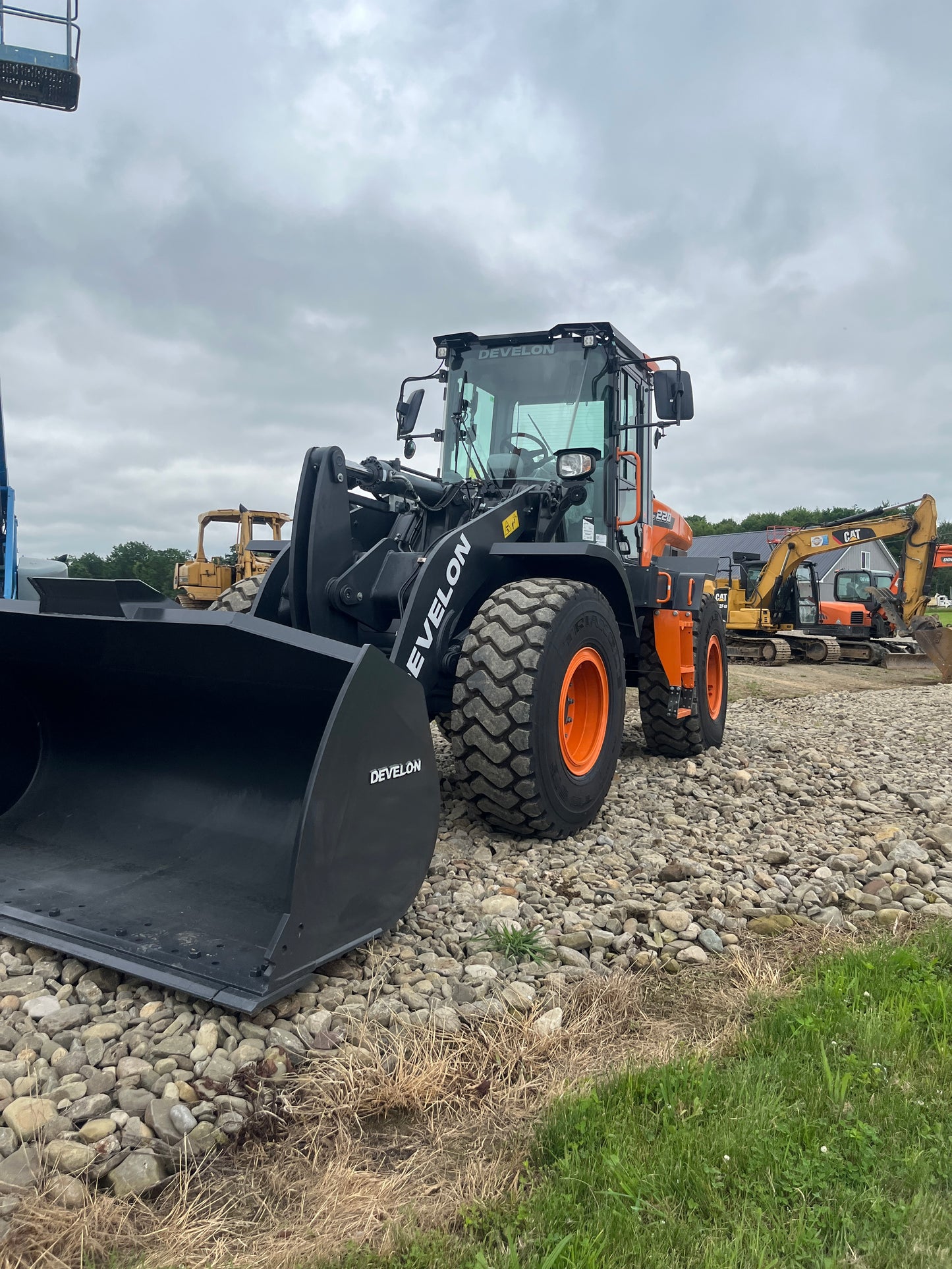 2025 DEVELON DL220-7 Wheel Loader: New