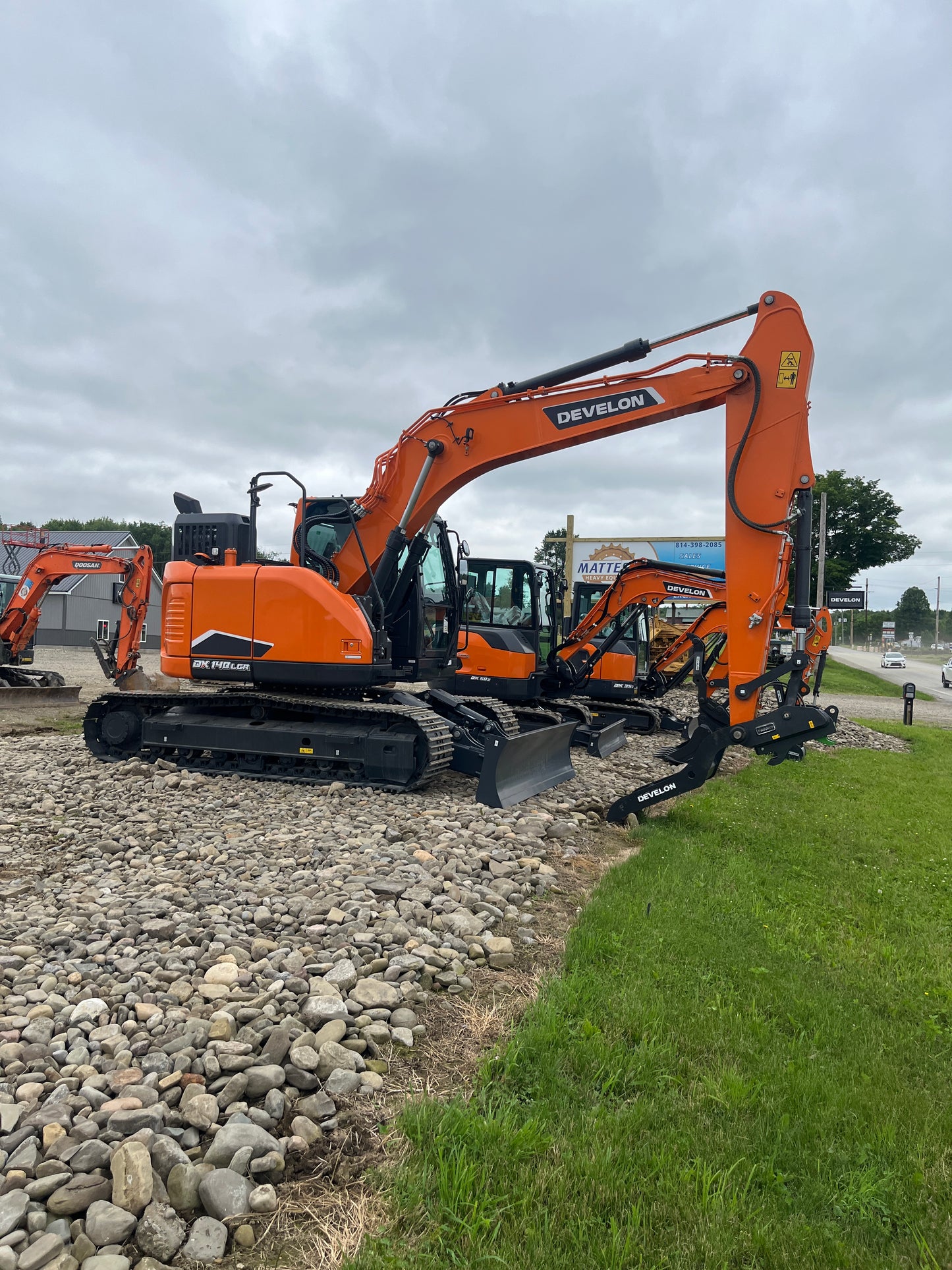 2025 DEVELOIN DX140LCR-7: New