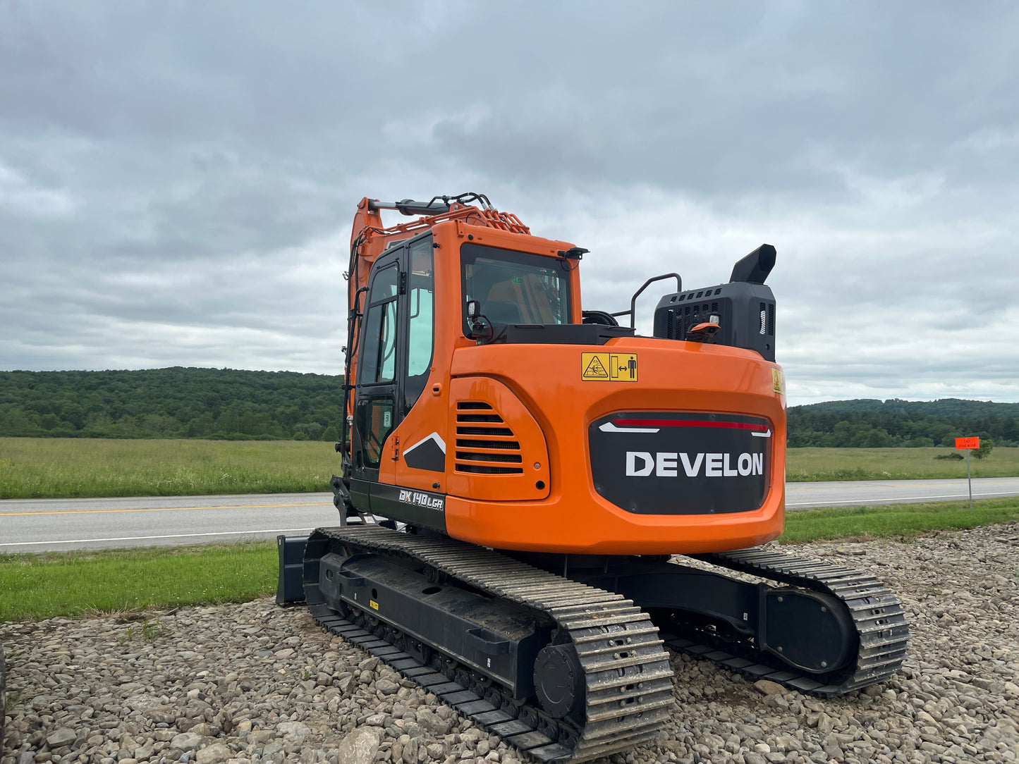 2025 DEVELOIN DX140LCR-7: New