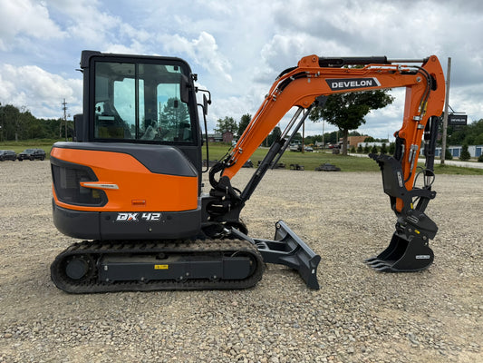 2025 DEVELON DX42-7: New