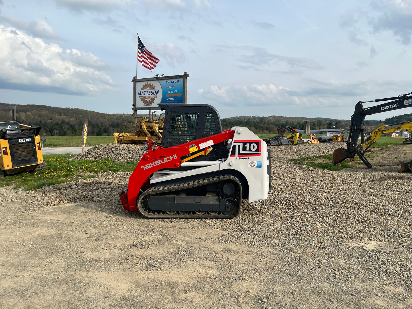 2015 TAKEUCHI TL10 Skidsteer