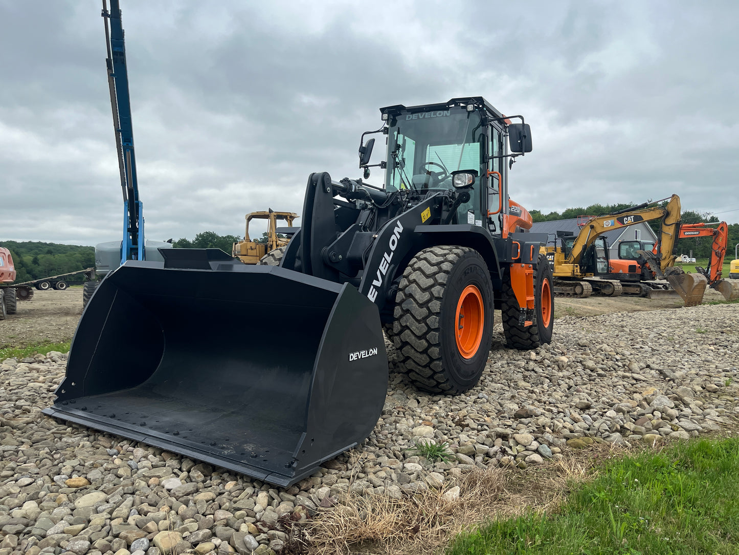 2025 DEVELON DL220-7 Wheel Loader: New
