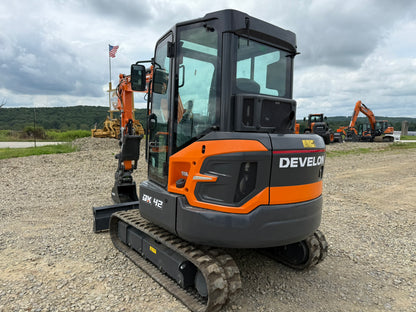 2025 DEVELON DX42-7: New