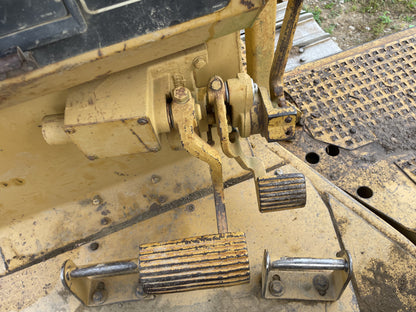 Caterpillar D6H Bulldozer