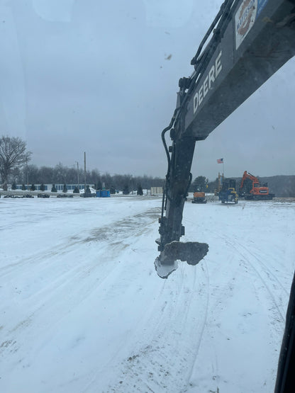 2016 Deere 75G Excavator