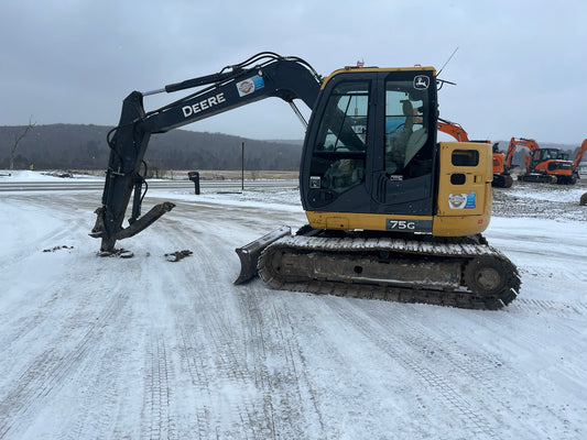 2016 Deere 75G Excavator