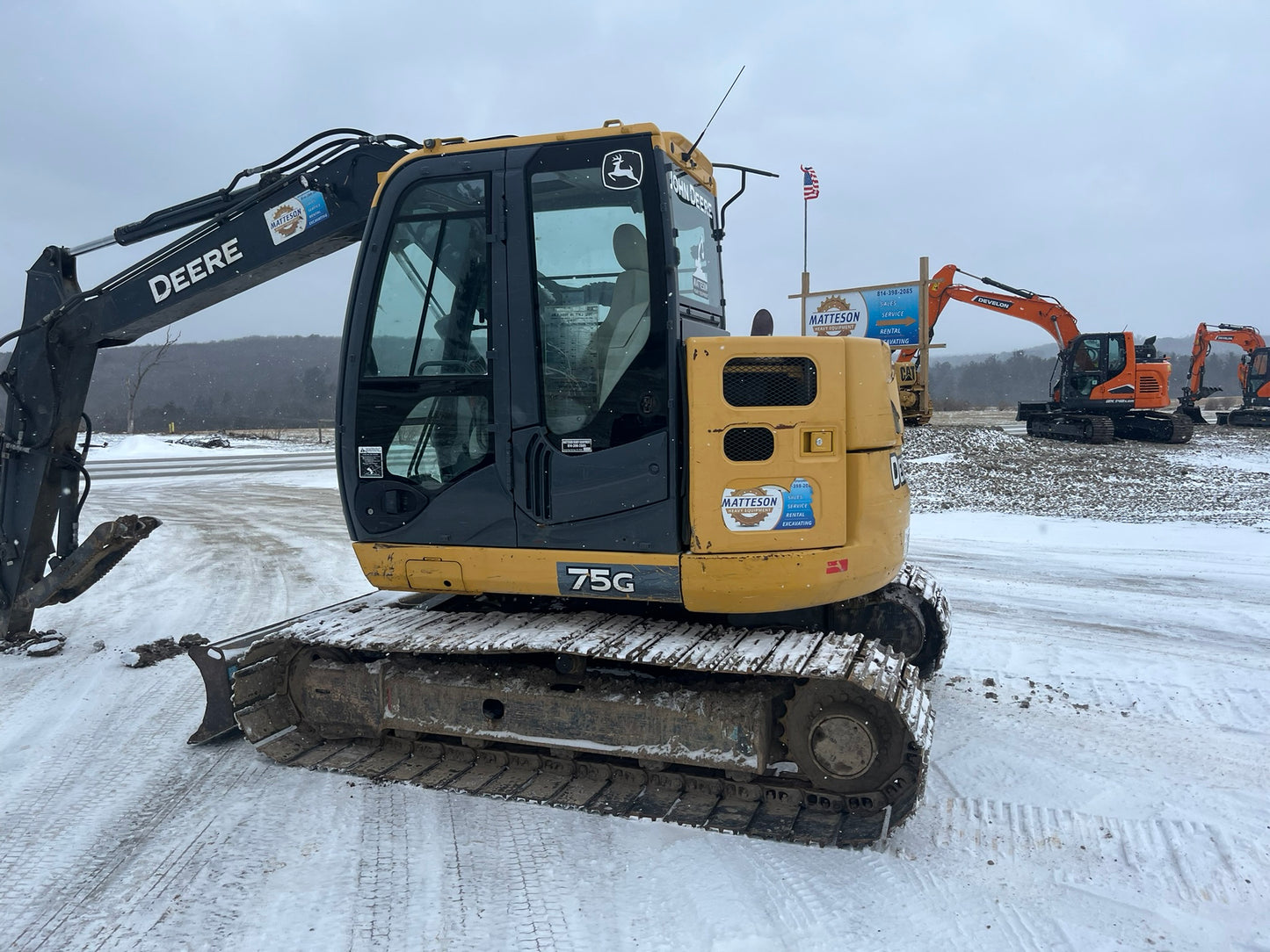 2016 Deere 75G Excavator