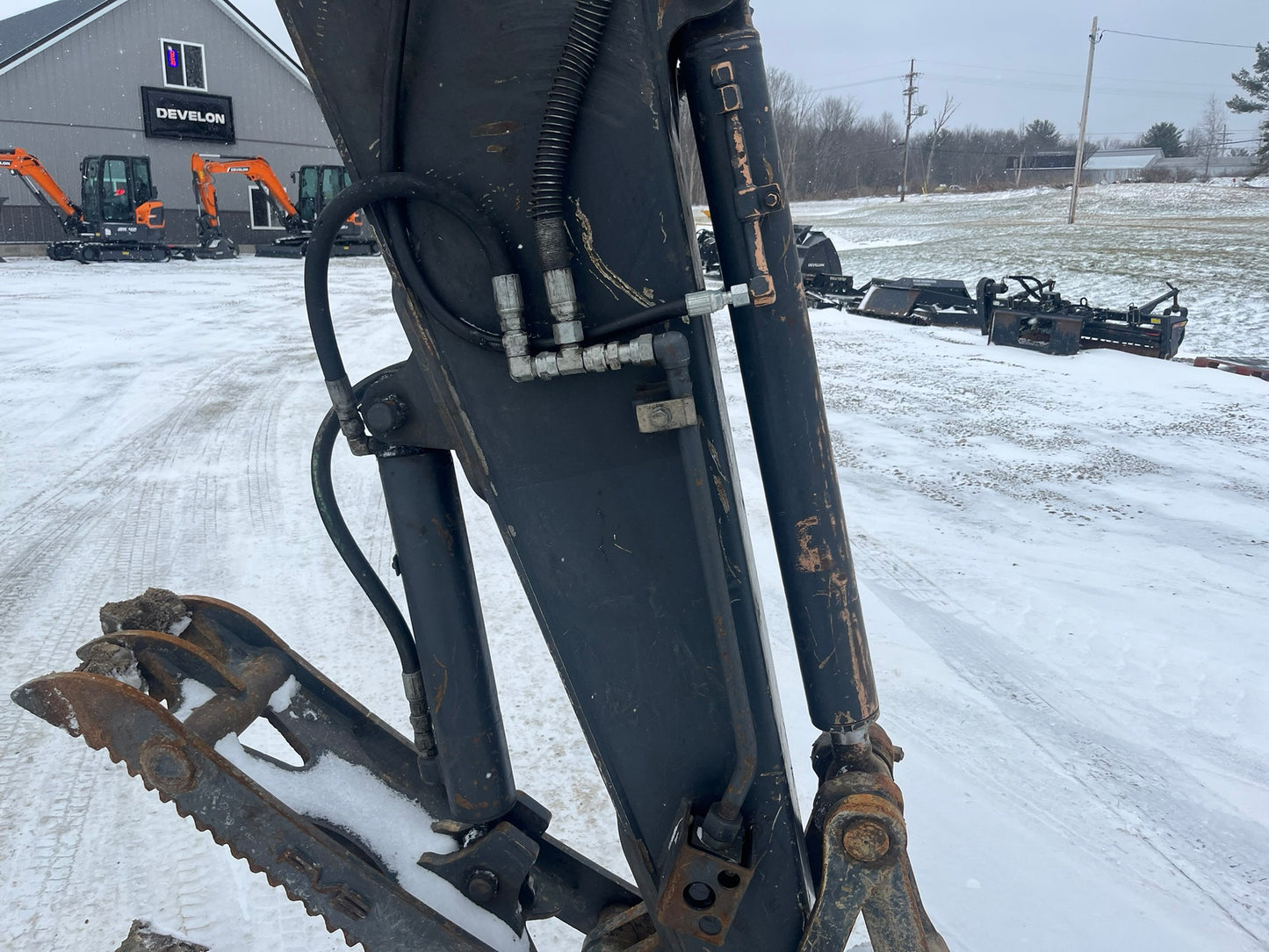 2016 Deere 75G Excavator