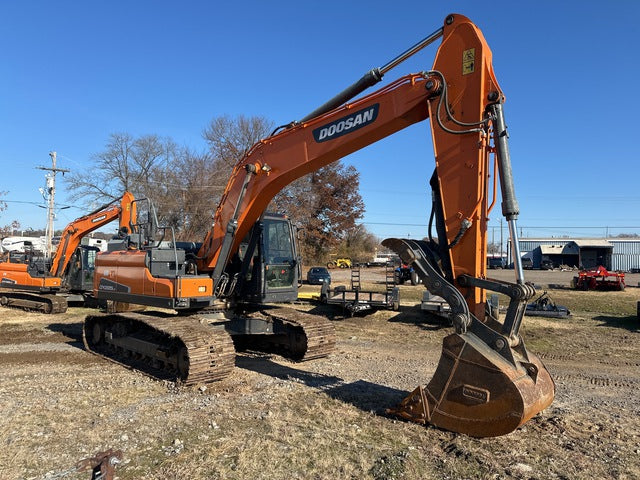 2020 Doosan DX225LC-5