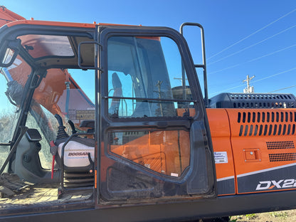 2020 Doosan DX225LC-5